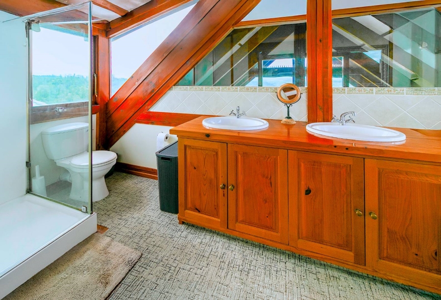 4 Bedroom Property for Sale in Phantom River View Western Cape